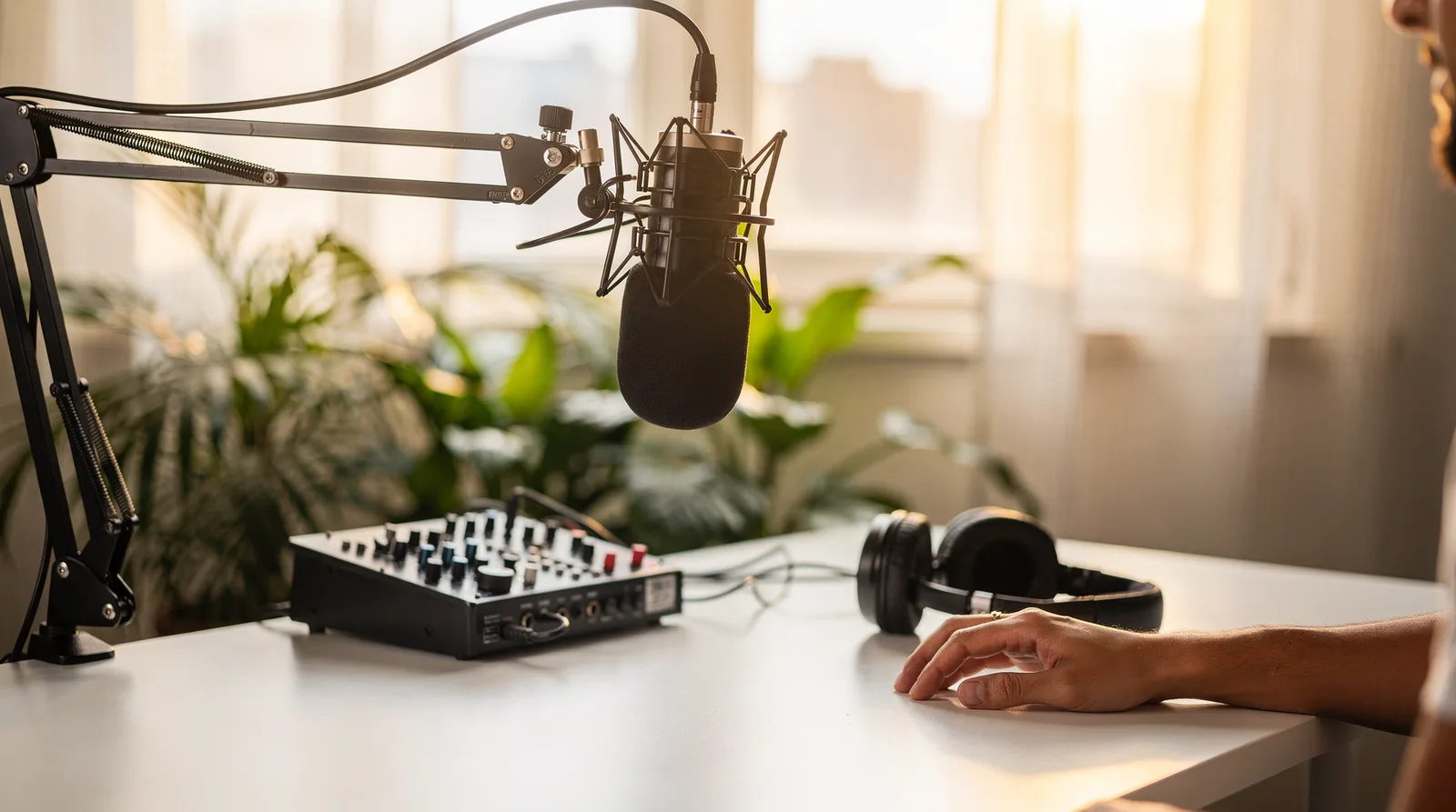 Gear for this guide, photographed in daylight — podcast pro